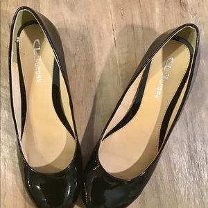 CL by Chinese Laundry Black Patent Leather Wedge